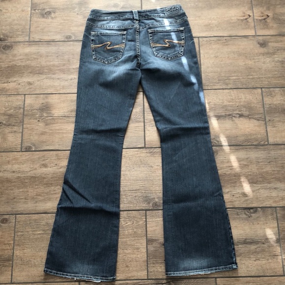 Silver Jeans - Picture 2 of 6